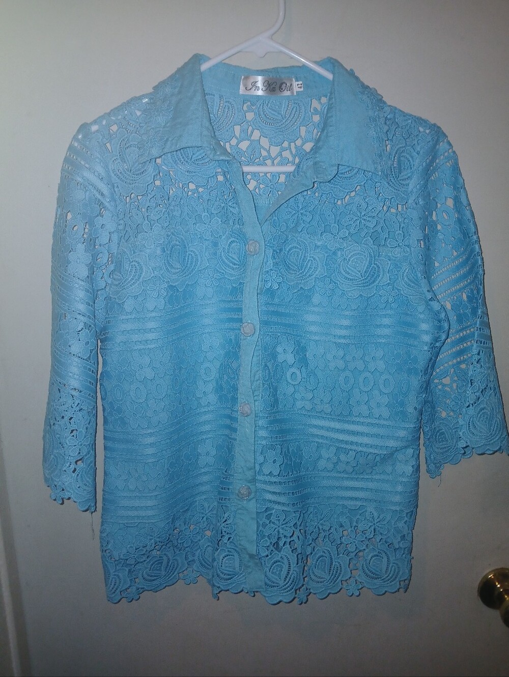 In Ka Oil Light Blue Lace Button-Up Women's Top